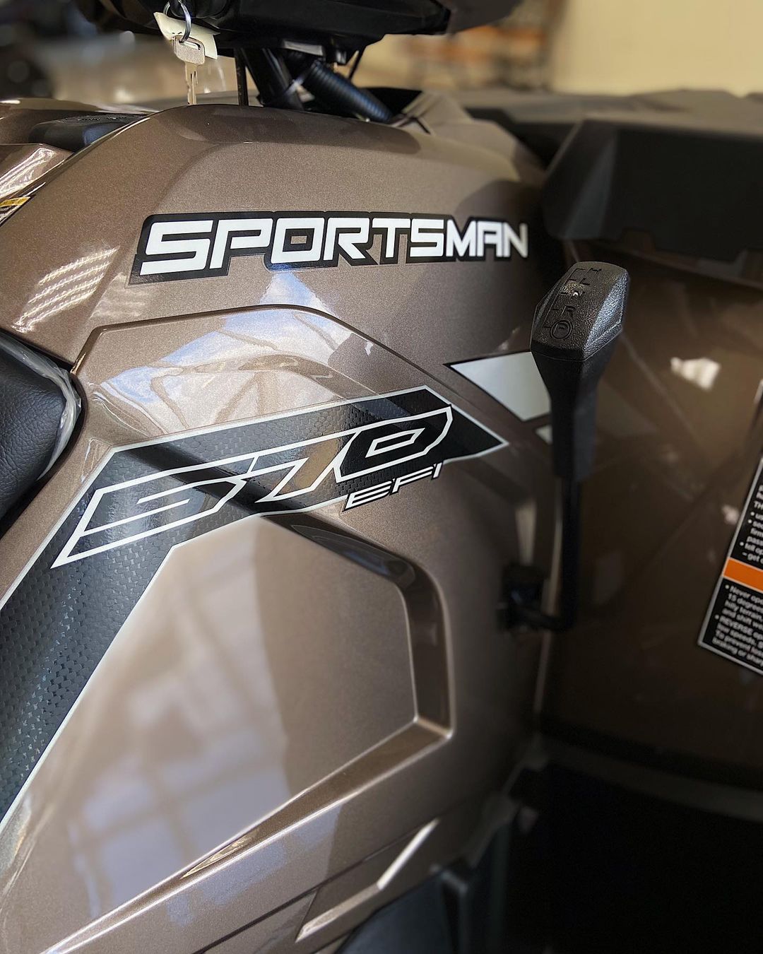 Квадроцикл Polaris Sportsman Touring 570 EPS Premium уже в салоне!